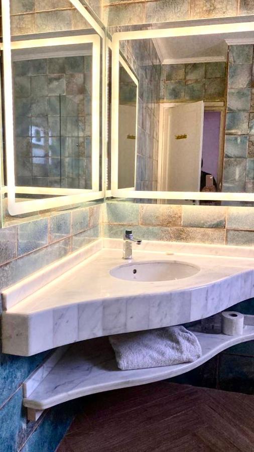 Luxurious 3 Bedroom Rustic Apartment Overlooking Huge Garden - For Families And Couples Κάιρο Εξωτερικό φωτογραφία